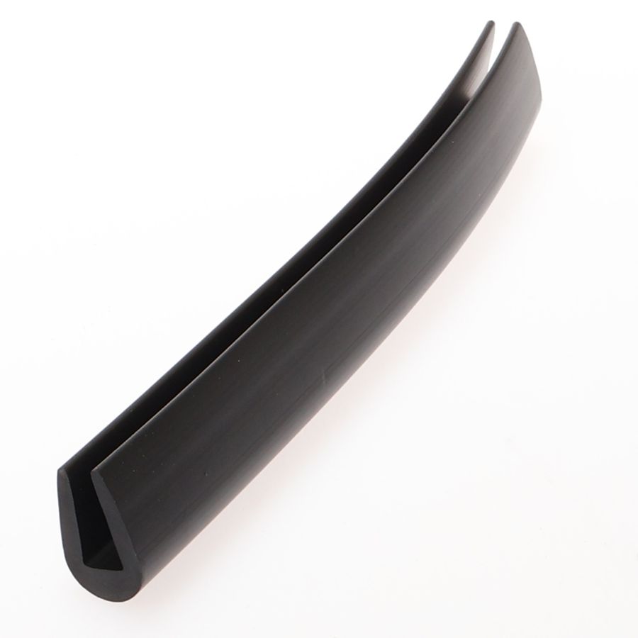 Fenderliste 20 mm til 6 mm 
PVC sort