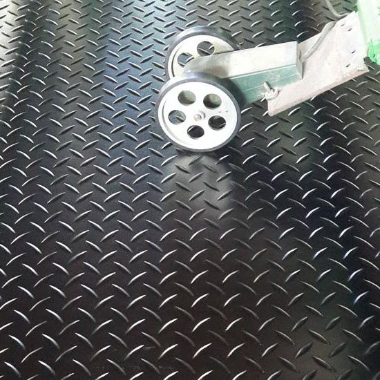 Diamond måtte SBR sh65A
1800x10000x3.0 mm sort 
commercial