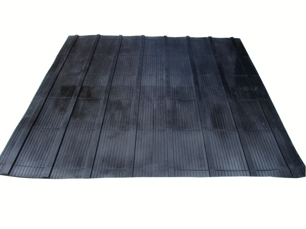 Rampemåtte 12 mm vægt 28 kg
Bredde 1750 mm højde 1550 mm
7